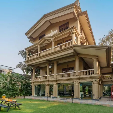 Mehta Mansion By Stayvista - A Villa With A Swimming Pool And Pool Table-3